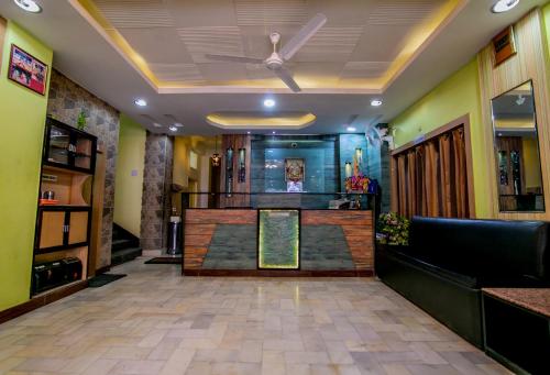 Akashdeep Ranchi,India>>Ranchi,3 star