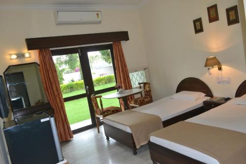Hotel Ganesha Garden Villa ,Khajuraho>>Chhatarpur,5 star