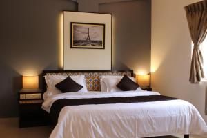 ria residency