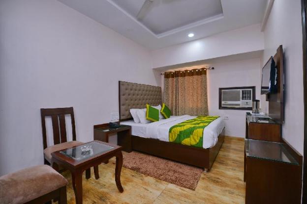 hotel kabeer new delhi railway station