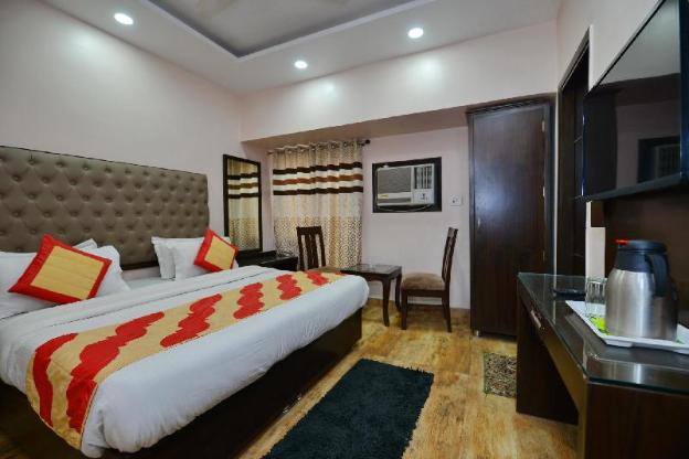 hotel kabeer new delhi railway station