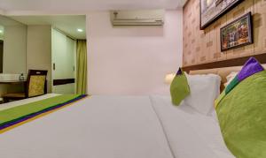rekha residency