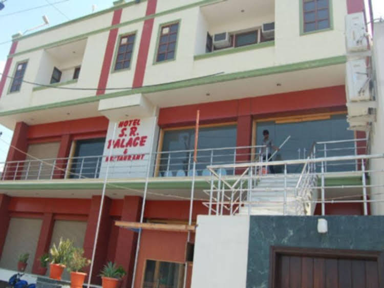 hotel s r palace