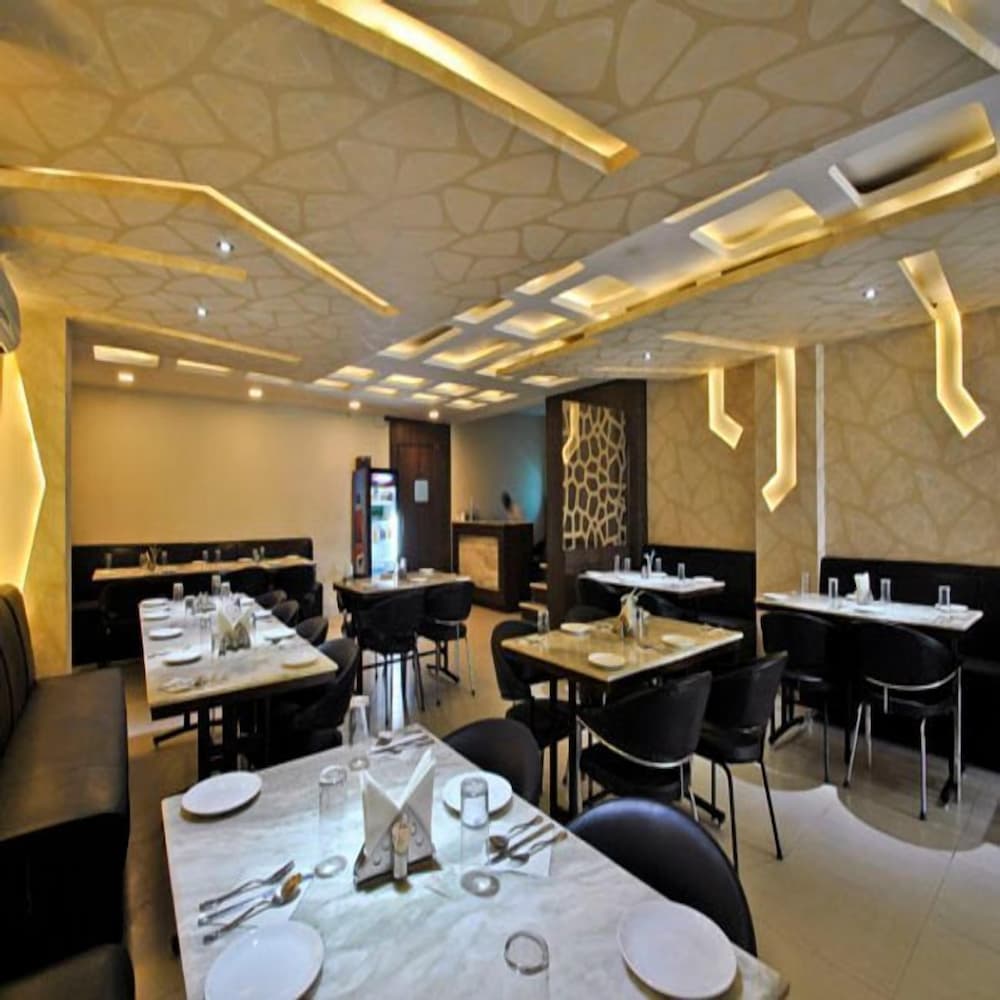 hotel mandiram