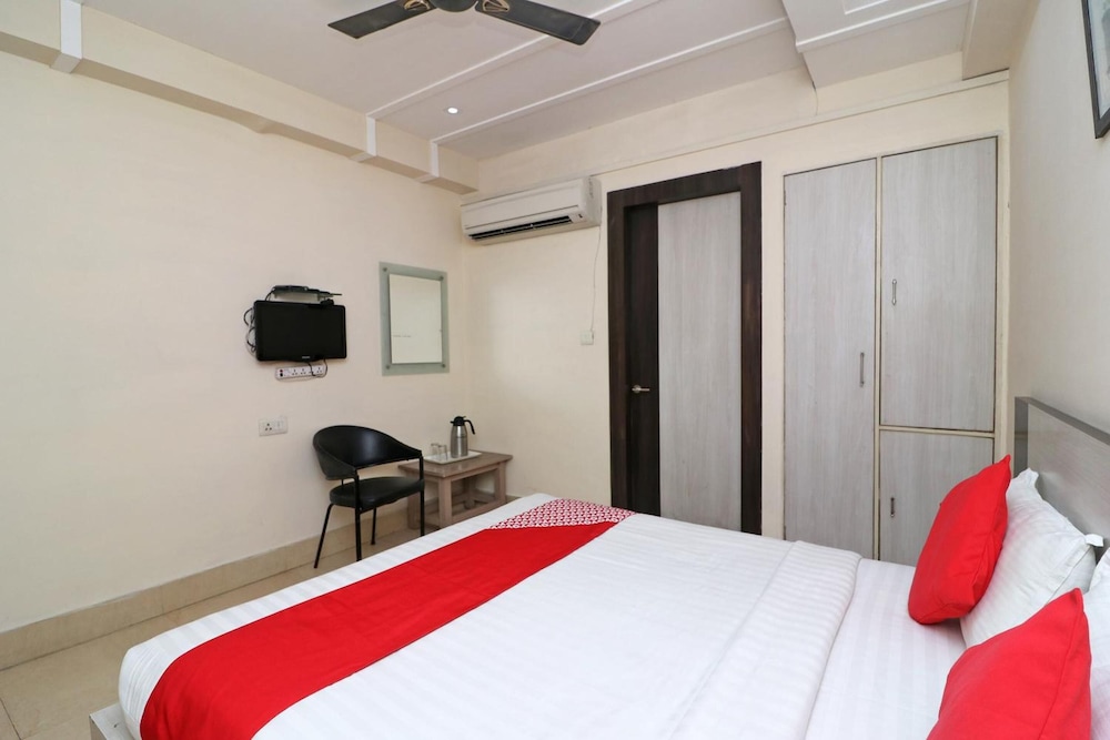 hotel mandiram