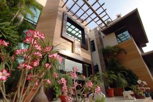 hotel sona south city