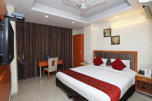 Hotel R Continental,New Delhi>>Delhi,3 star