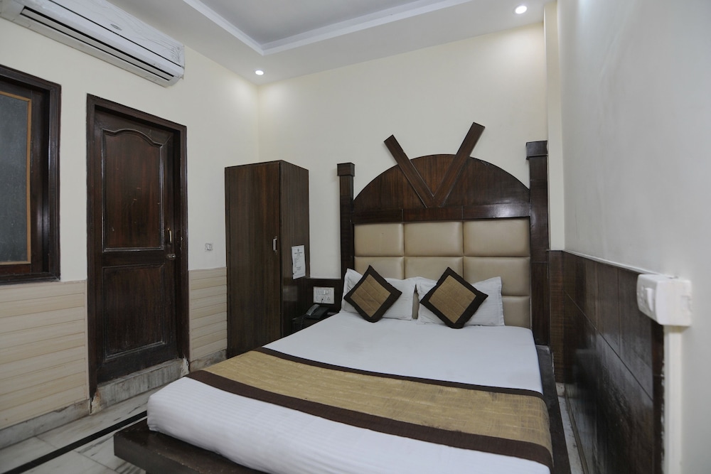 lord krishna hotel dx inn