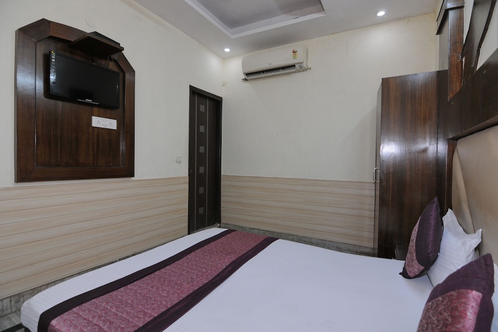 lord krishna hotel dx inn