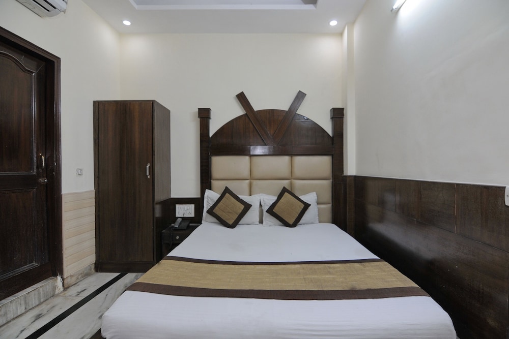 lord krishna hotel dx inn