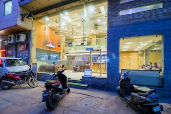 Hotel Krishna Plaza,New Delhi>>Delhi,3 star