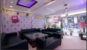 hotel gaylord international new delhi