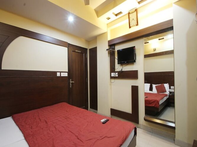 hotel gaylord international new delhi