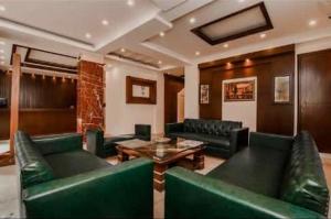 hotel gaylord international new delhi