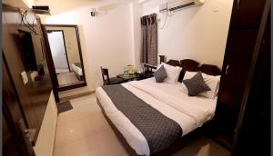 hotel gaylord international new delhi