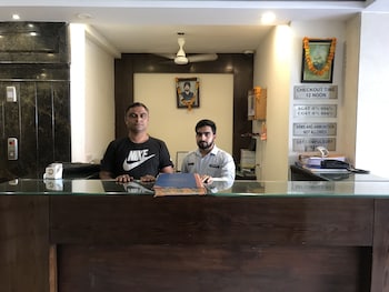hotel avtar at new delhi railway station