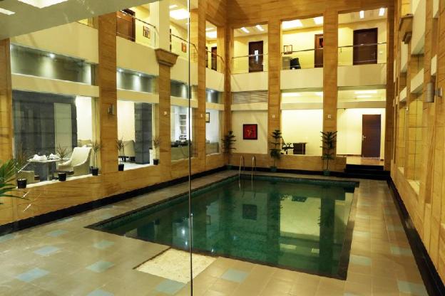 hotel chirag