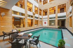 hotel chirag