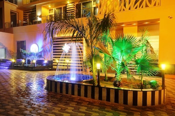 hotel chirag