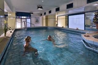 hermitage resort and thermal spa