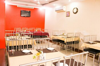 hotel shagun residency behror