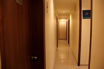 hotel gulmohr