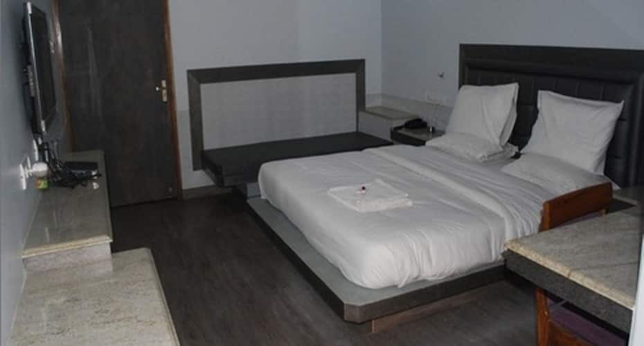 hotel saubhagyam residency