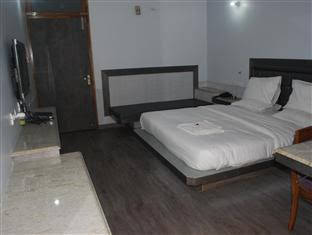 hotel saubhagyam residency