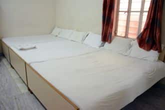 hotel balaji palace