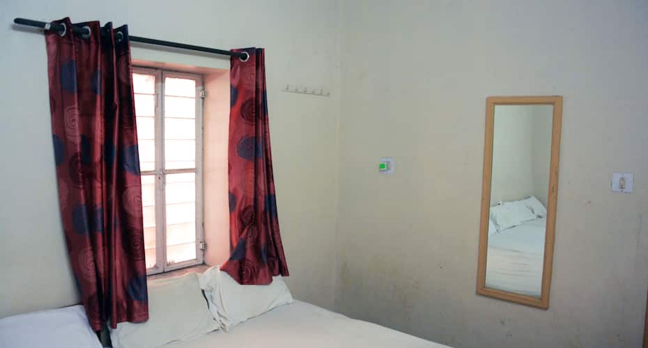 hotel balaji palace