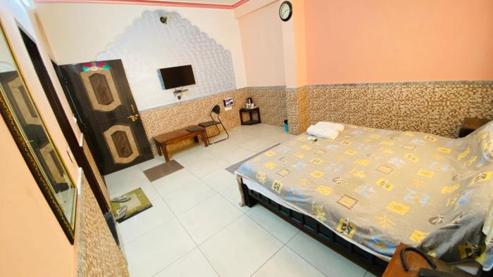 hotel moon light palace jaipur