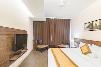 Royal Residence,In Tuoro Sul Trasimeno (Lake Trasimeno),3 star