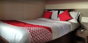 hotel royal residency