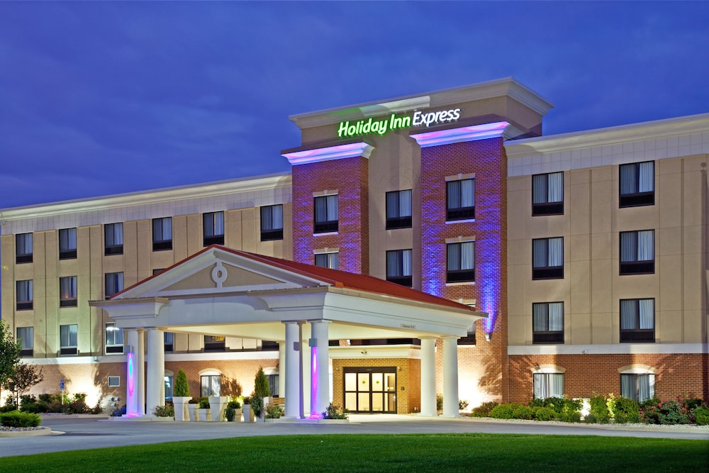 Holiday Inn Express Indianapolis - Southeast By Ihg,Indianapolis>>Beech Grove,3 star