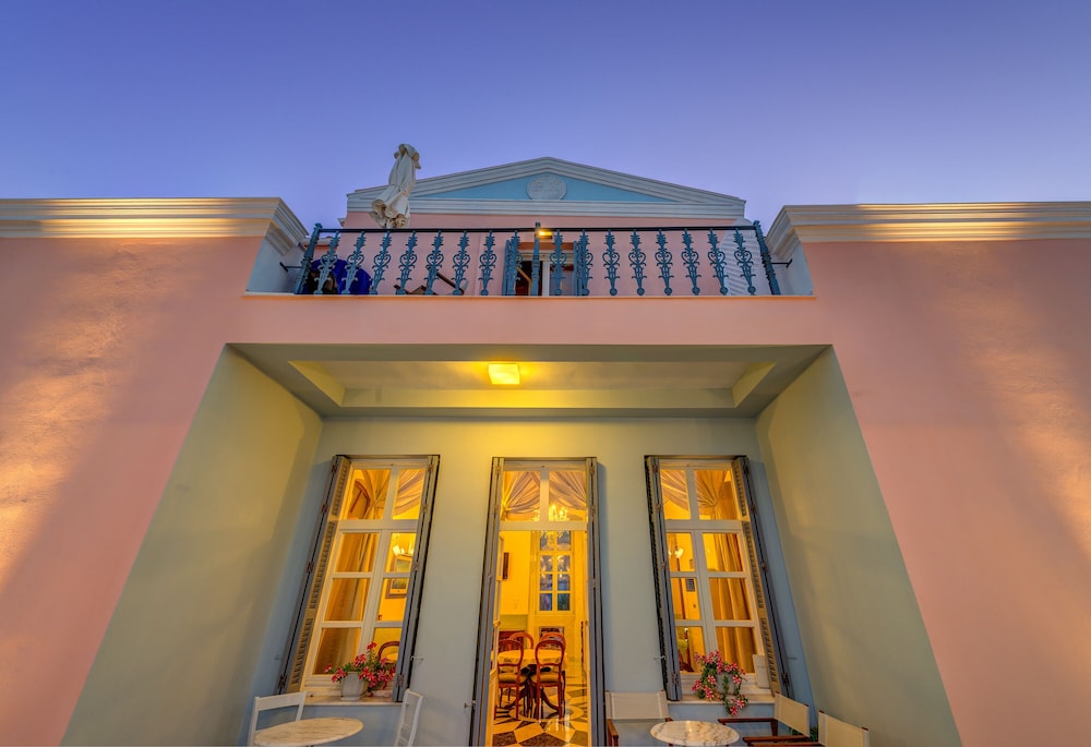 apollonion palace hotel