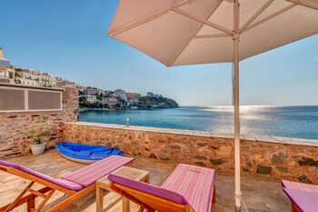 apollonion palace hotel