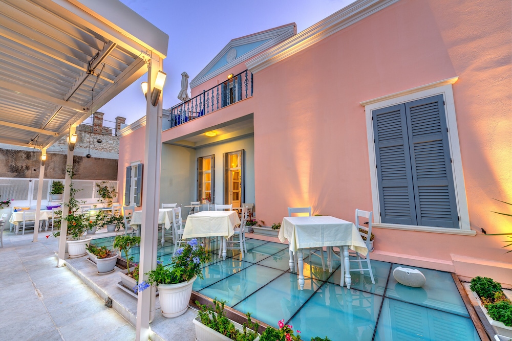 apollonion palace hotel