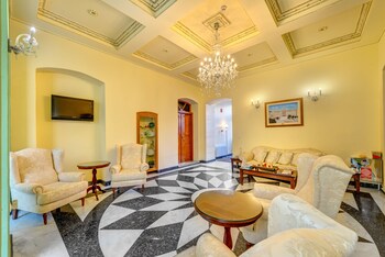 apollonion palace hotel