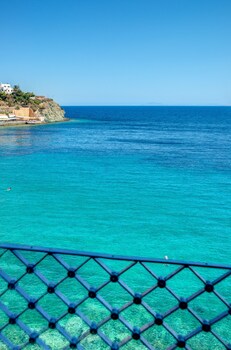Apollonion Palace Hotel,South Aegean>>Ermoupoli,5 star