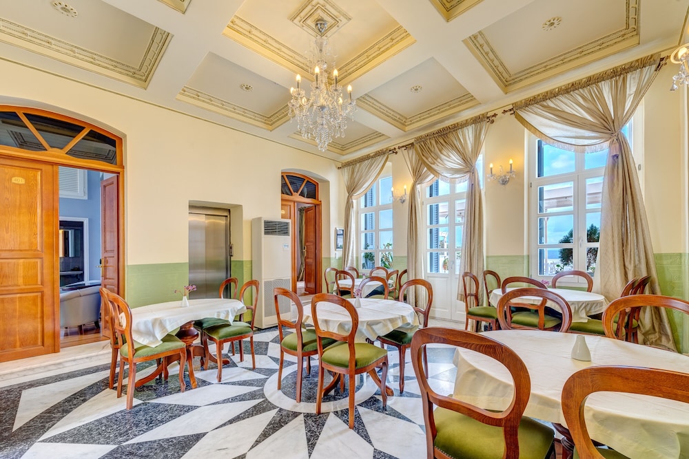 apollonion palace hotel