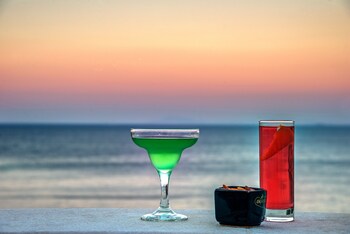 apollonion palace hotel