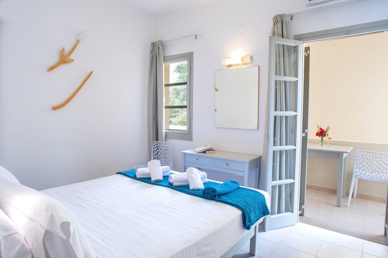 elounda garden suites