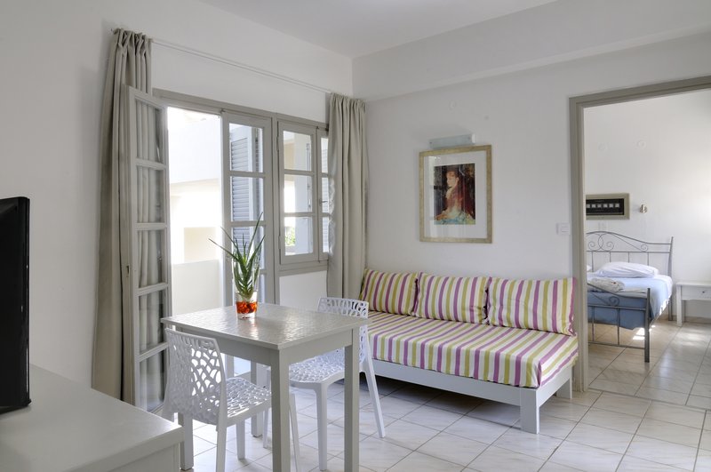 elounda garden suites