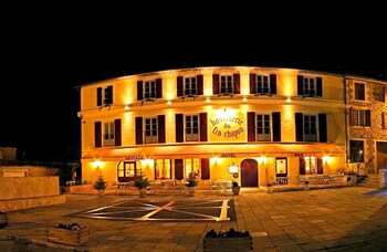 Auberge Du Fin Chapon,Condat-Sur-Vezere>>Bordeaux,2 star