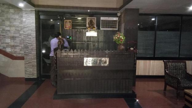 hotel arch manor deluxe