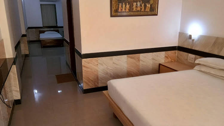 hotel arch manor deluxe