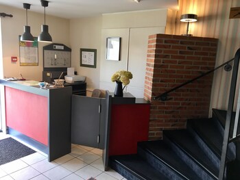 Hotel Le Dauphin,Jargeau>>Chateauneuf-Sur-Loire,2 star