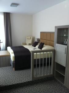 city partner hotel strauss