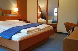 city partner hotel strauss