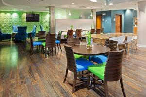holiday inn express indianapolis fishers by ihg
